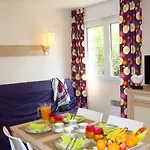 Lagrange Les Pierres De Jade 3*