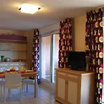 منتزه العطل Lagrange Les Pierres De Jade 3*