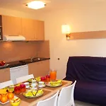 Lagrange Les Pierres De Jade 3* سان سيبريان