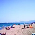 Lagrange Les Pierres De Jade منتزه العطل 3*