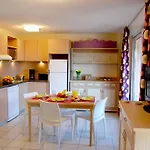 Lagrange Les Pierres De Jade Saint-Cyprien (Pyrenees-Orientales)