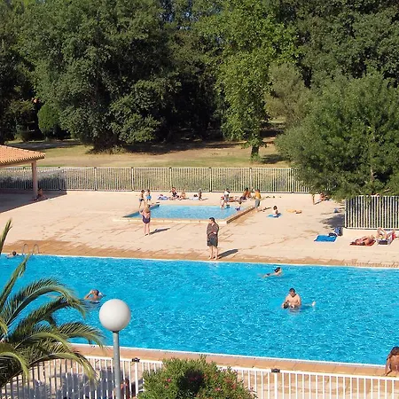 Feriepark Lagrange Les Pierres De Jade Saint-Cyprien (Pyrenees-Orientales)